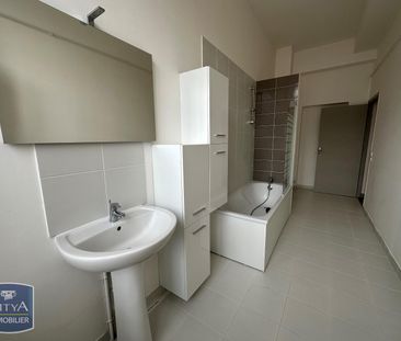 Location Appartement 2 pièces 49m² CAMBRAI 59400 - Photo 2