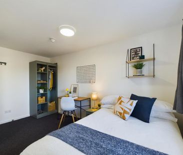 1 bedroom in a house share to rent - Photo 6
