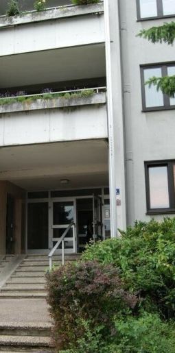 Großzügige 4-Zimmer-Familienwohnung mit Balkon & Tiefgarage in zentraler Lage in Haid ab August verfügbar ! - Foto 1