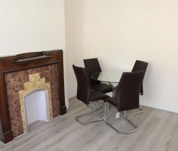 3 bedroom house to rent - Photo 2