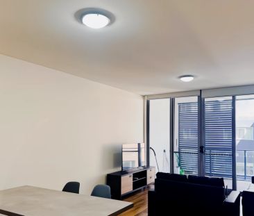 2 bed 2 bath-single room - Photo 3