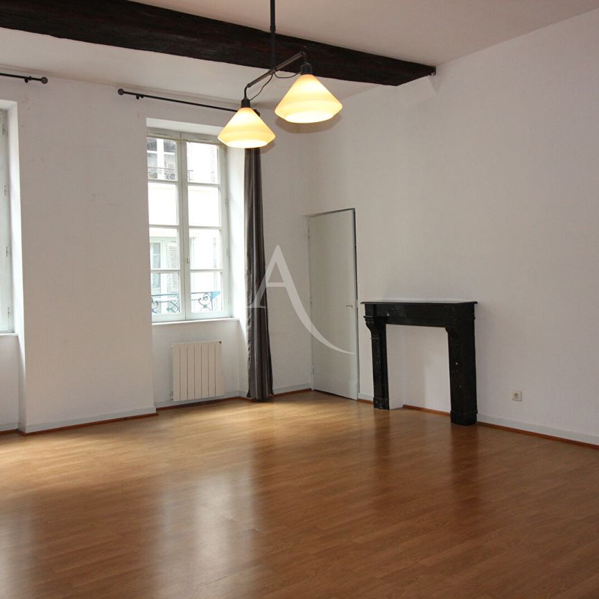 Location Appartement 2 pièces 71m² - Photo 1