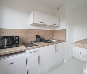 Location Appartement 1 pièce 27m² ROUEN 76000 - Photo 1