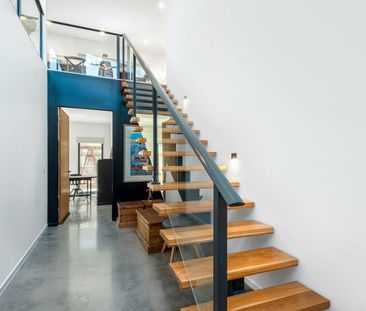 Experience the best in coastal family living - Photo 6