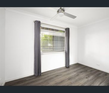 Freshly Renovated, Family Ready in a Growing Cardiff South Pocket - Photo 3