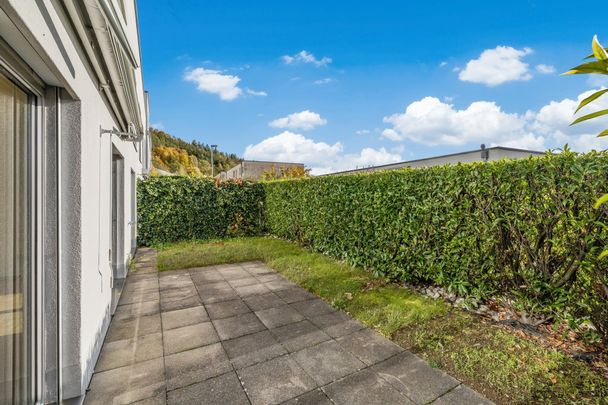 Rent without deposit - Living on two floors - Photo 1