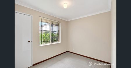 BEAUTIFUL VILLA close to Rossmoyne Senior High School - Photo 3