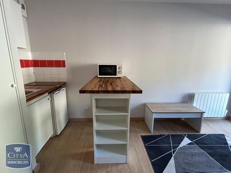 Location Appartement 1 pièce 24m² CHAMPCEVINEL 24750 - Photo 4