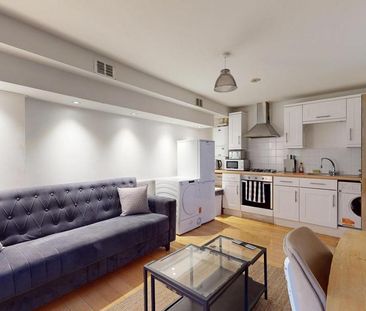 1 bedroom flat to rent - Photo 3