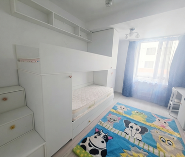 Inchiriere Apartament 3 Camere decomandat Tractorul si zona Coresi ... - Fotografie 2
