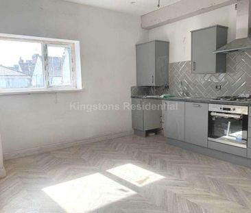 City Road, Cardiff, CF24 - Photo 5