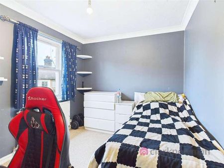 Cowlins, Old Harlow, CM17 - Photo 4