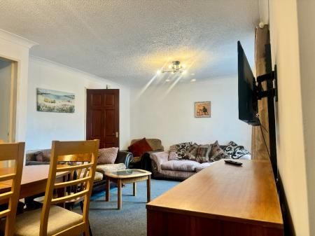 5 Bed Student Home - 43 Downs Road, Canterbury - Photo 2