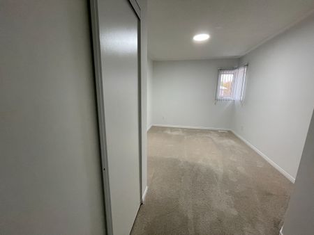 For Lease - 689 Four Winds Way Unit# 28, Mississauga, Ontario - Photo 5