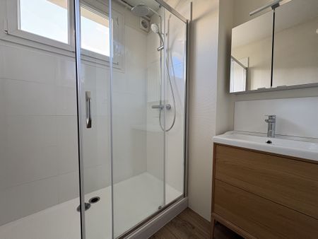 Location Appartement 3 pièces 70m² SAUMUR 49400 - Photo 2