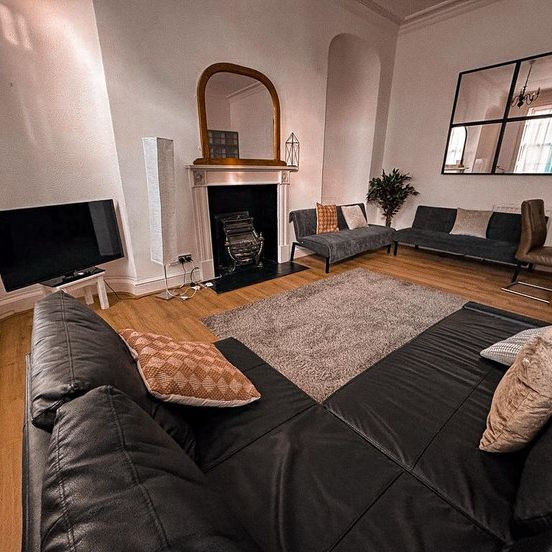 4 High Street - Photo 1