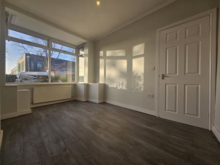 Reservoir Road, Birmingham, Erdington - Photo 2