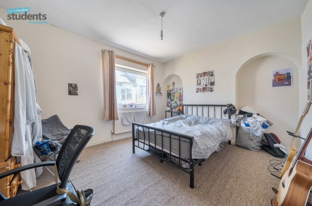 5 bedroom terraced house to rent - Photo 1