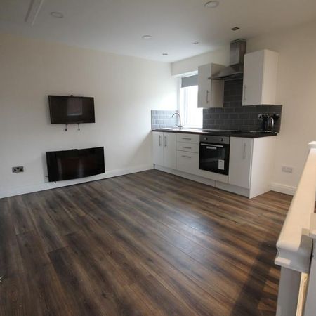 2 bedroom apartment to rent - Photo 3