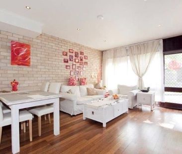 Home For Rent - Photo 3