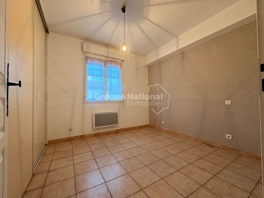 A LOUER Appartement 2 chambres de 62m2 avec terrasse, cellier et parking, - Photo 1