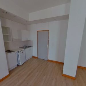 APPARTEMENT T2 A LOUER - Photo 2