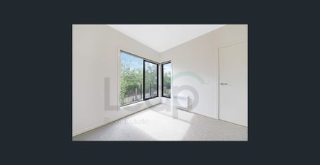 🏡 4-Bedroom townhouse in Wallan - Photo 4