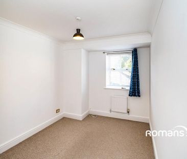 4 bedroom terraced house to rent - Photo 2