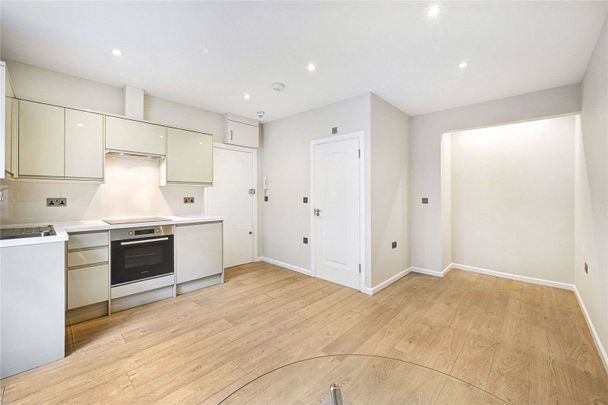 Brand newly refurbished studio apartment in the heart of Pimlico. - Photo 1