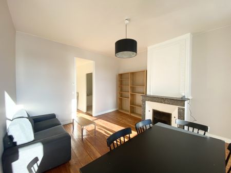 T3 70M2 ENTIEREMENT REFAIT A NEUF + TERRASSE GAMBETTA - Photo 2