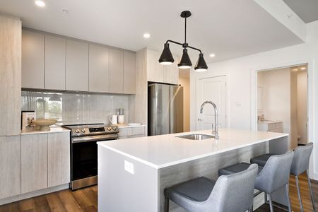 3980 Boulevard Saint-Elzéar O, Laval, QC - Photo 3