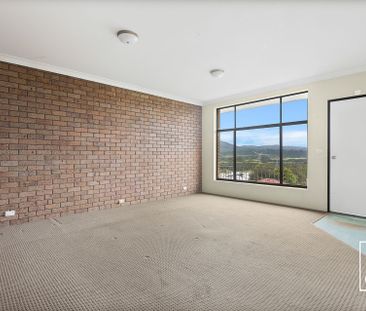 Comfortable Ground Floor Living In A Quiet Kanahooka Location - Photo 5