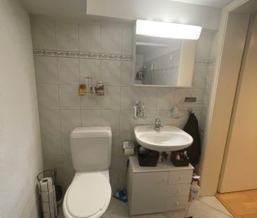 Attraktives Wohnen mit Altbaucharme – befristet bis 30.09.2028 - Photo 2