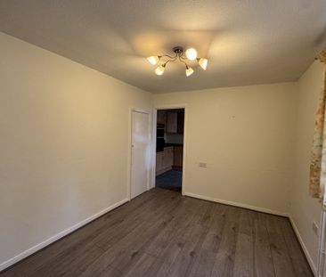 Court Lodge Road, Horley - Photo 3