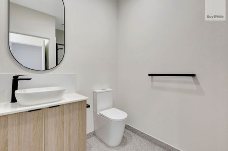 4 Angelina Terrace, Truganina VIC 3029 - Townhouse For Rent | Domain - Photo 3