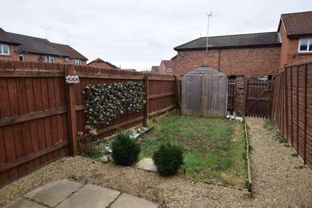 Ixworth Close, Shaw, Swindon, SN5 - Photo 2