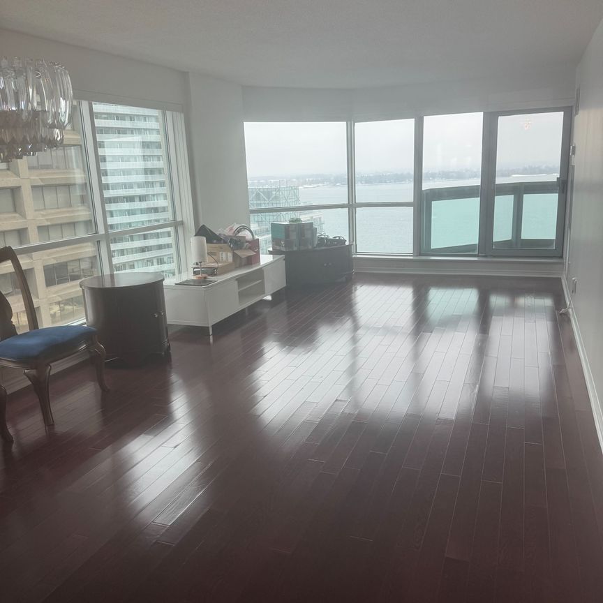 For Lease - 10 Yonge Street Unit# 2111, Toronto, Ontario - Photo 1