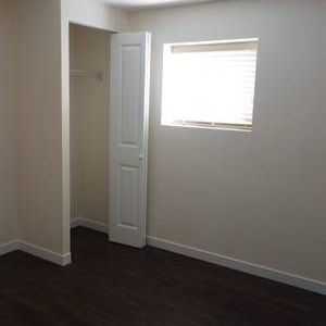 Bright & Cozy 2 Bedroom Suite (close to Langara + Canada line) - Photo 3