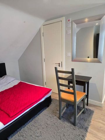 Studio to rent - Photo 5