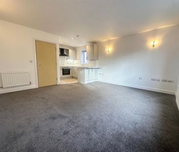 1 bedroom Flat To Let - Photo 1