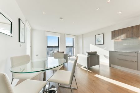 1 Bed Flat, Brogan House, SW8 - Photo 3