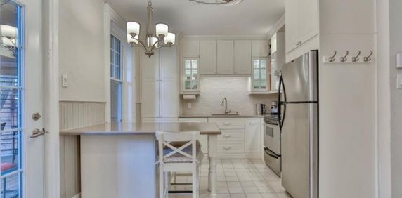 Magnifique 4 1/2 à louer Ahuntsic, cour arrière, Parc de la visitation - Photo 2