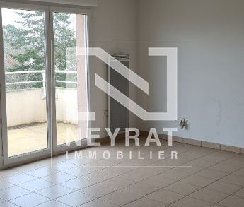 Location Appartement 2 pièces 44m² LUX 71100 - Photo 1