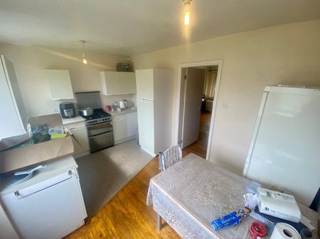 £144 pppw 36 Heron Drive, Lenton, Nottingham - Photo 3