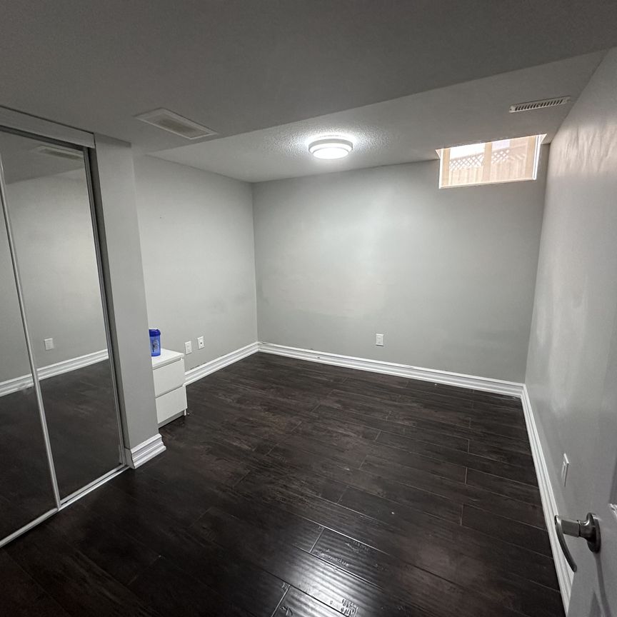 For Lease - 10 Durant Crescent Unit# BSMT, Markham, Ontario - Photo 1