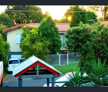 11 Salford Street, Salisbury, Qld 4107 - Photo 3