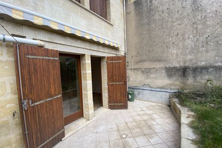 T2 BARRIERE DE BEGLES - Photo 4