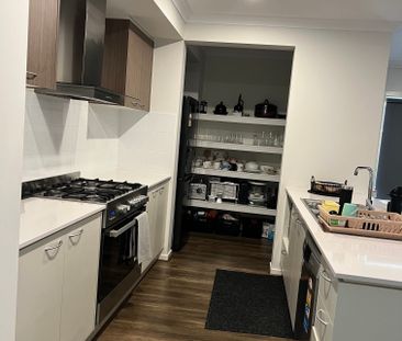 Thornhill Park - Photo 4