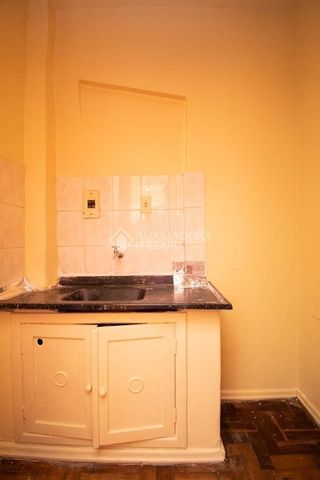 Kitnet com 1 quarto e 30m² para alugar em Centro, Porto Alegre. - Photo 4