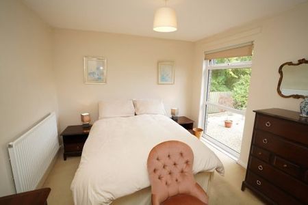 Hallcroft Crescent, Ratho, Edinburgh - Photo 5